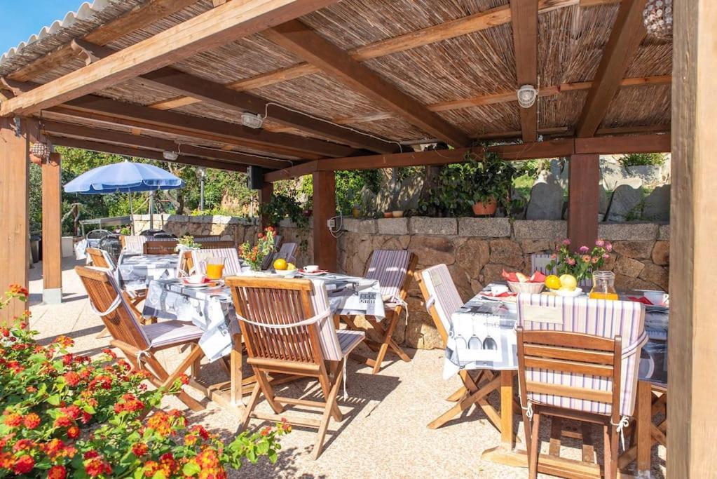 Residence Villa Smeralda Telti Экстерьер фото