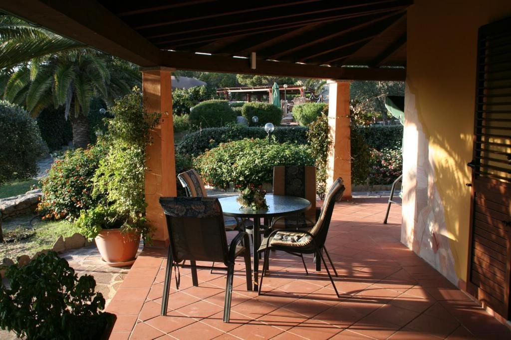Residence Villa Smeralda Telti Экстерьер фото
