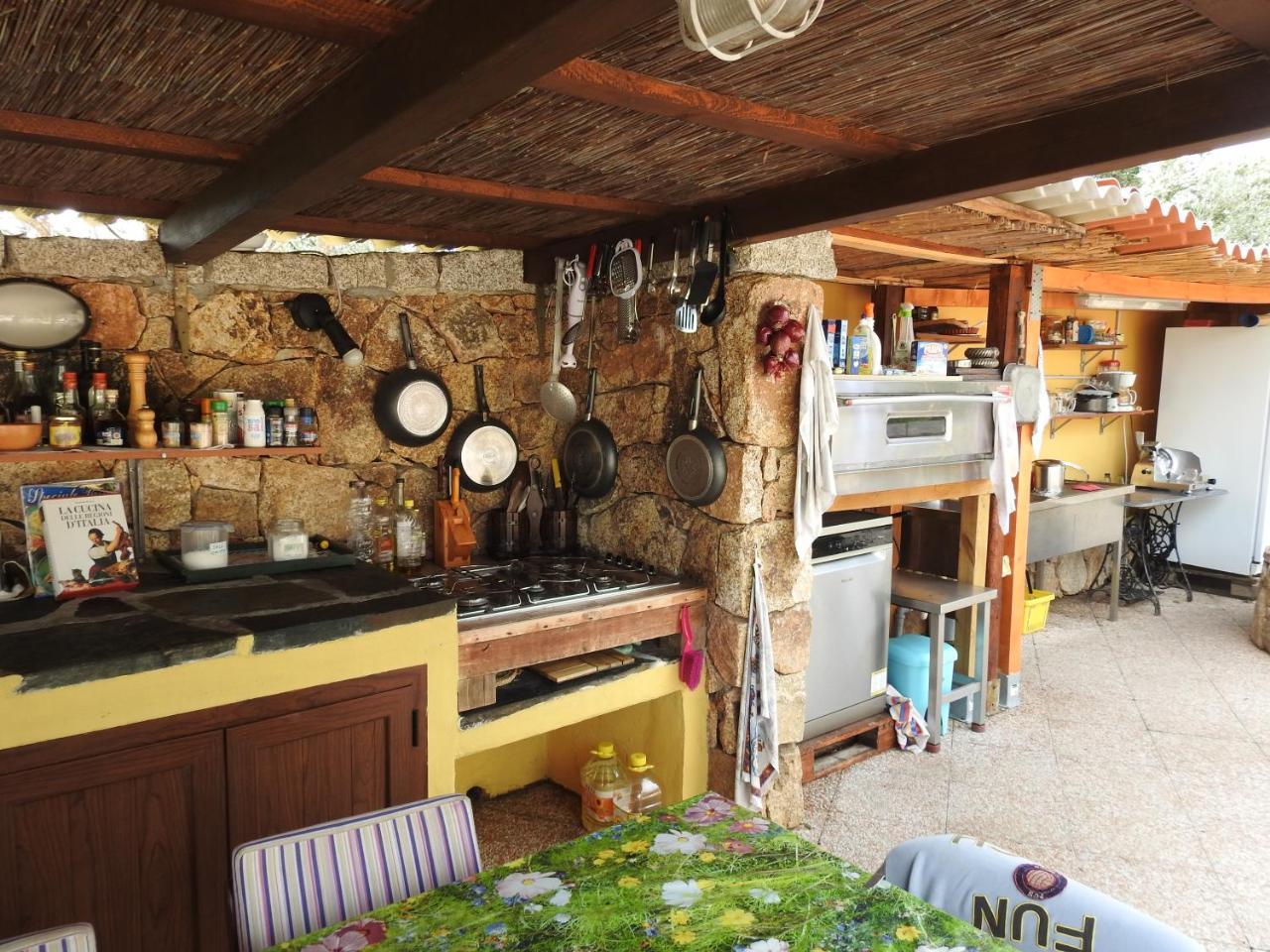 Residence Villa Smeralda Telti Экстерьер фото