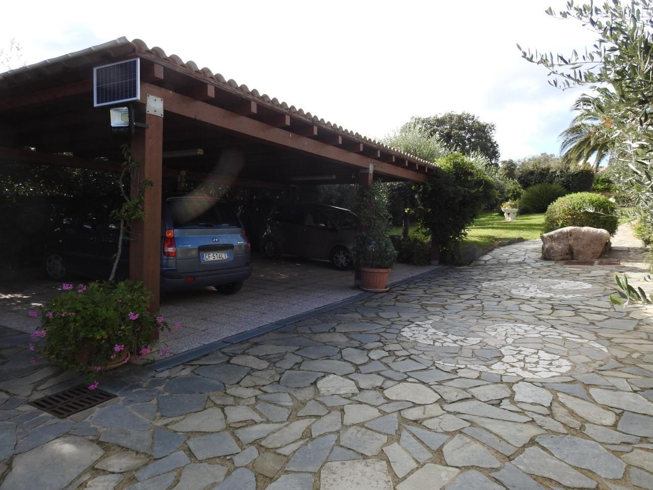 Residence Villa Smeralda Telti Экстерьер фото