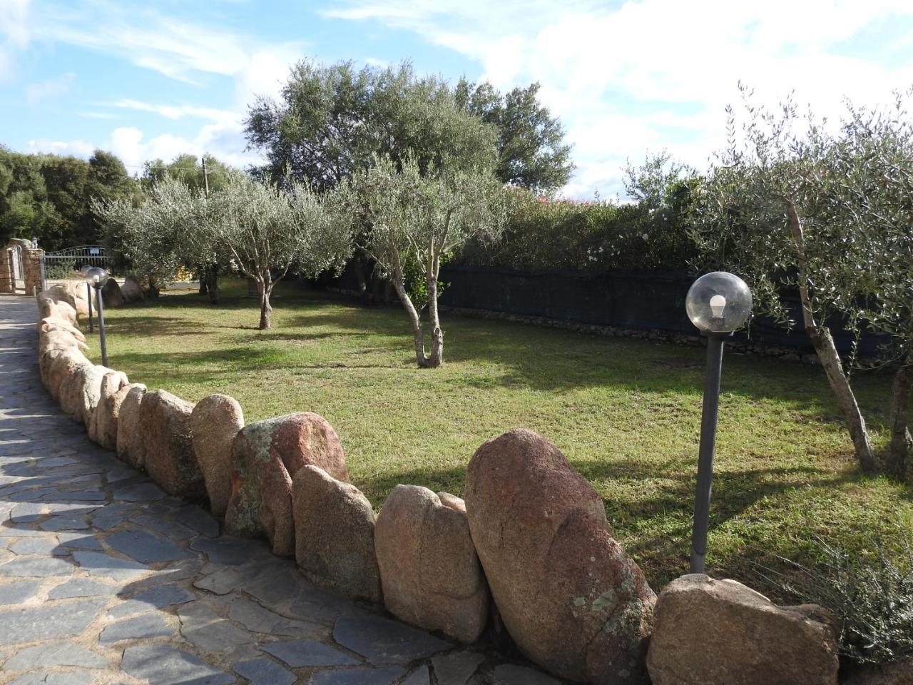 Residence Villa Smeralda Telti Экстерьер фото