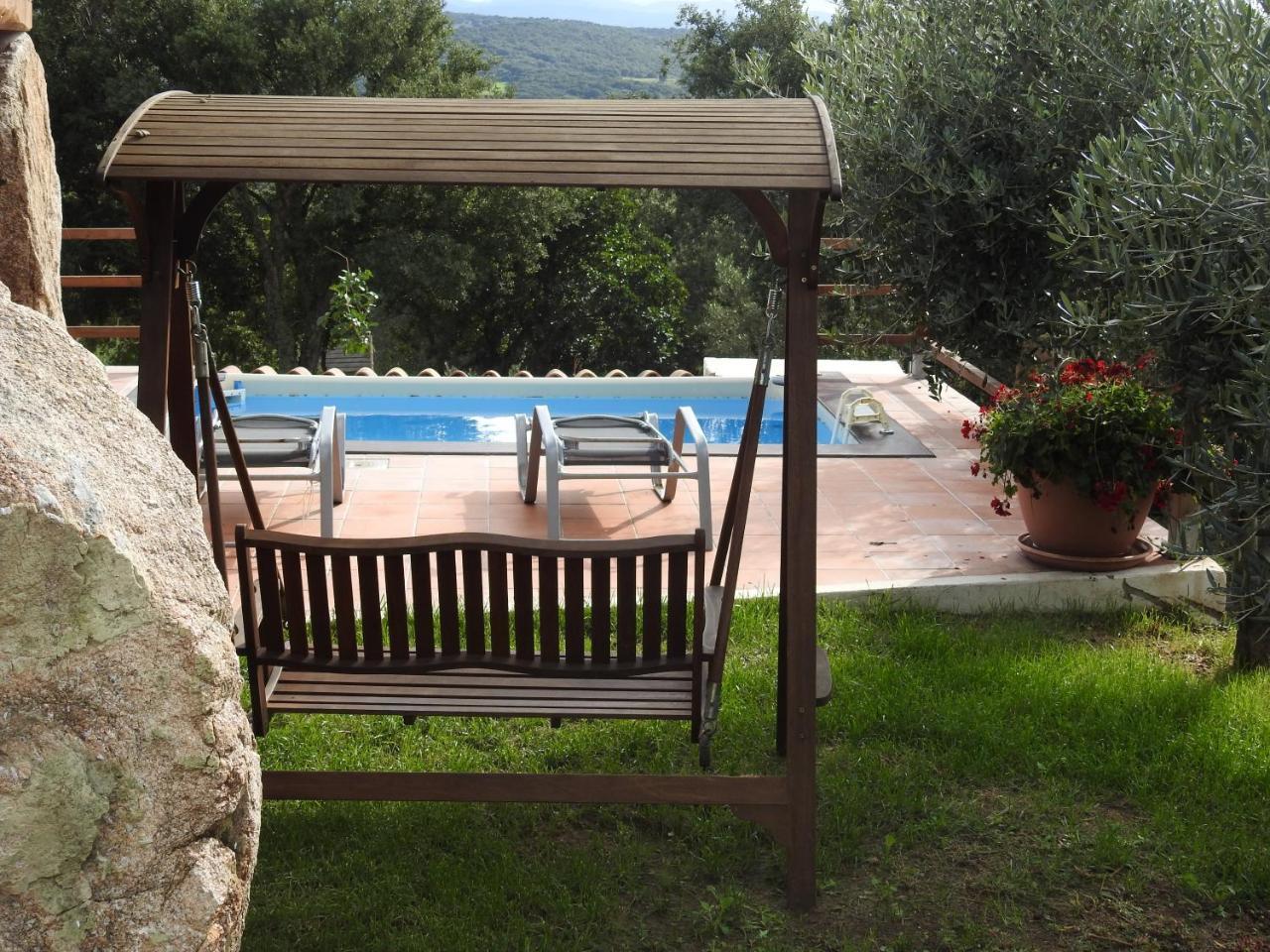 Residence Villa Smeralda Telti Экстерьер фото
